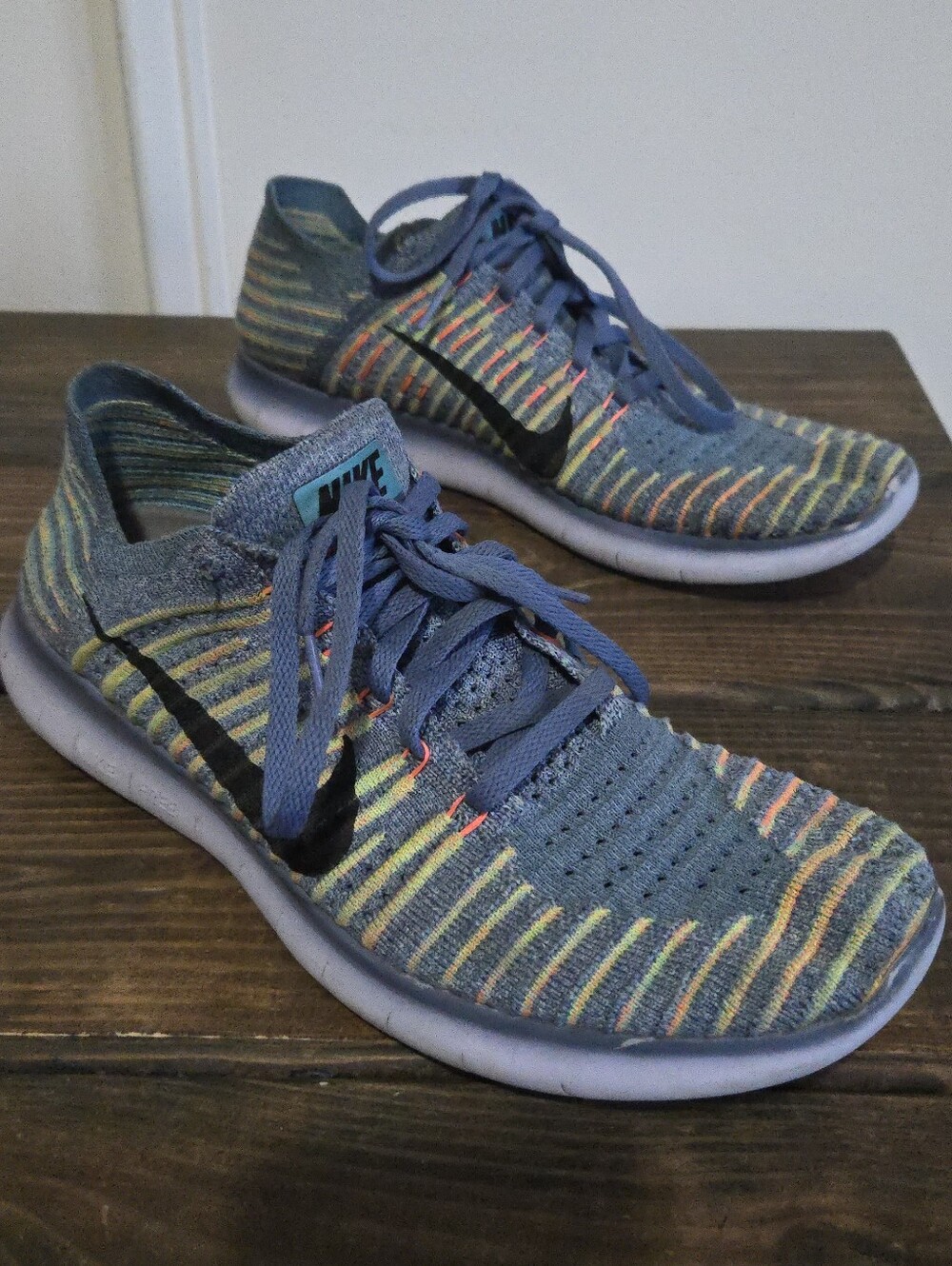 Nike Free RN Flyknit Ocean Fog Multi-Color Women's Size 10.5 / Men's 9